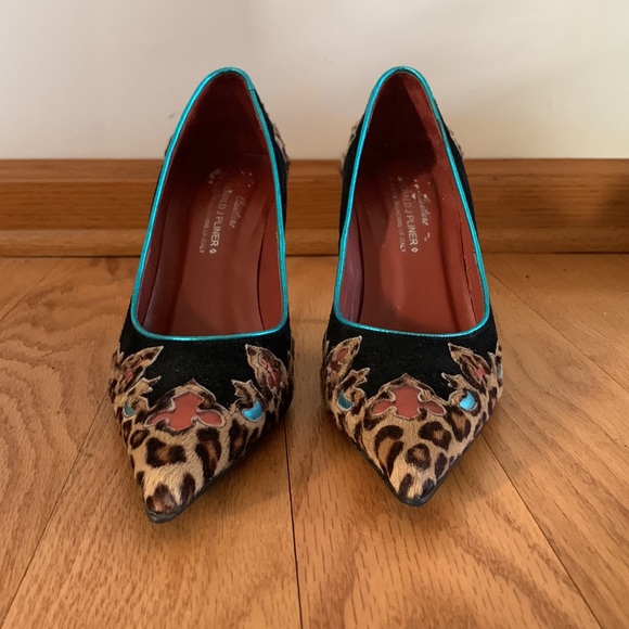 EUC Donald J Pliner Coyate Calf Skin Western Pump Couture Heels - Picture 2 of 9